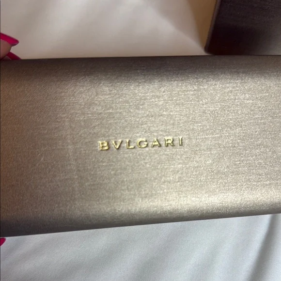 Bulgari Bordeaux (Red) Cat Eye Glasses with Sleek Design - Picture 6 of 6